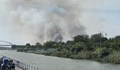 Пожар в Румъния създава опасност за корабите по Дунава