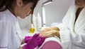 Маникюристи продават в мрежите забранени гел лакове с ТРО