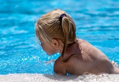 Атмосферното налягане ще остане високо а валежите ще спрат до