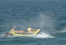 16 годишният тийнейджър е транспортиран в УМБАЛ Бургас със съмнения