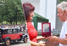 Третият парад на ретро автомобили в Разград събра 155 собственици