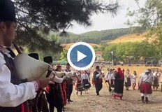 Емоциите на посетителите и автентичните носии превърнаха събитието в истинско