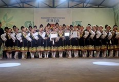 Русенци впечатлиха журито с хореографии и сценично майсторствоФолклорният ансамбъл Русчуклийче