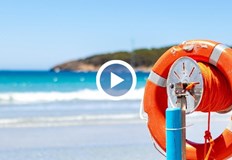 Силните североизточни ветрове през август са причина за множество спасителни