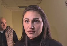 Момичето изрази притеснения за безопасността на семейството си след освобождаването