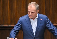 Полският премиер Всеки който заплашва сигурността на полската държава ще