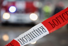 Убийството е станало през нощта докато съпругът на жертвата бил