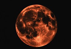 Луната ще придобие червеникав оттенък заради земната атмосфераНа 7 септември