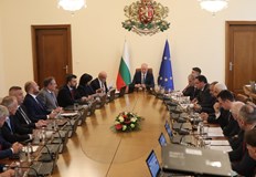 Парламентът трябва да ратифицира споразумението с Банката за развитие на