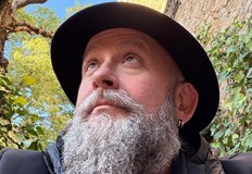 Писателят остро критикува лидера на ГЕРБ заради изказването му за