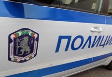 В инцидента са участвали три микробуса и лека колаДвижението по