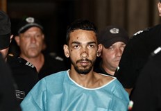 21 годишният шофьор се вряза в автобус и причини смъртта на