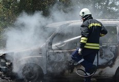 Пожарът е възникнал от късо съединение в двигателния отсек на