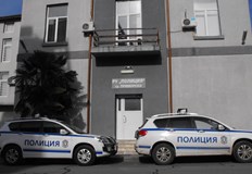 В колата на 25 годишната жена е открито пликче с метамфетаминНа