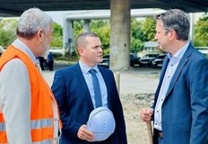 Кметът разкри подробности за публично частното партньорство при церемонията за Индустриален