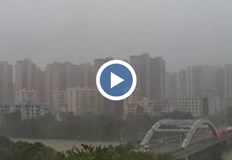 Очаква се бурята да удари днес следобедВластите във Виетнам предприеха