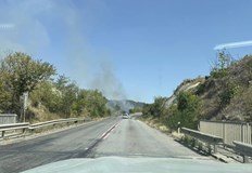 За момента няма официална информация за размера на бедствиетоПожар гори