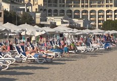 НСИ отчита намаляване на туристопотока през юни но хотелиерите отчитат