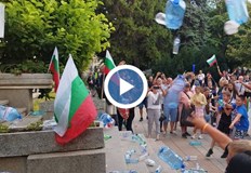 Преди това с автошествие блокираха пътя за София недоволството нараства