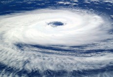 Над 230 хиляди души са засегнати от наводненията в 12