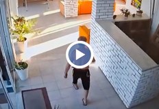 Мъжът заплашва жителите които живеят в страх от терора муИстински