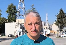 Гражданите съобщават за силно задимяване и миризма докато производството продължава