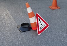 Леките автомобили се пренасочват през проход Шипка тежкотоварните изчакват на