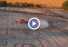 Дрифт пилоти и състезатели обединиха усилия в Born2Ride fest за