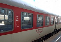 20 годишното момиче е с по тежки наранявания и двете са в