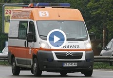 Медиците от Кубрат губят време в КАТ вместо да спасяват