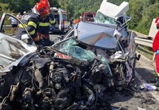 Още един човек е с тежки наранявания след сблъсъка на