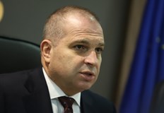 Вицепремиерът обяви че ще сезира Комисията за дискриминация утреВицепремиерът и