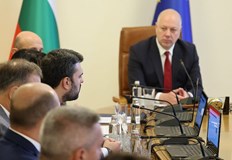 Премиерът Всички предложения са в съответствие със законаМинистърът на външните