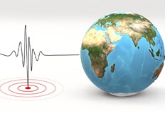 Този път няма предупреждения за цунами за разлика от разрушителния