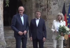 Макрон и Мерц обсъдиха дипломатическите усилия за прекратяване на войнатаГерманският