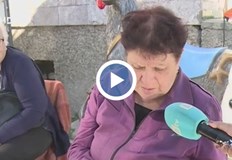 Служители на Български пощи обучават гражданите за въвеждането на евротоИнформационна