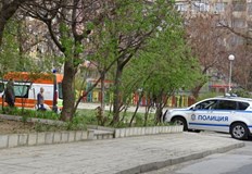 18 годишната тийнейджърка е открита мъртва зад стадион Христо Ботев Още една