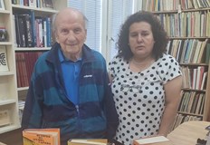 Рачо Стоянов подари творби на Христо Ботев и Йордан Йовков