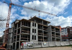 Цената на жилищните кредити падна до историческо дъноЛихвите по жилищните