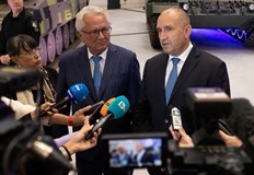 Президентът участва в откриването на най голямата фабрика за артилерийски боеприпаси