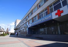 Лекарите се борят за живота на 20 годишното момиче в реанимацията