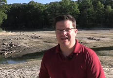 Спътникови снимки показват как водното тяло се е изпразнило между