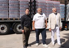 Фирми и дипломати стоят зад благотворителната инициатива за 13 000