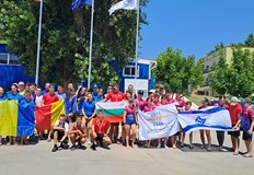 Близо 60 гребци от България Румъния и Израел участваха в