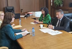 Борислав Сарафов и Велислава Делчева се срещнаха за координация в