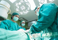 Реципиент на органа е 29 годишен мъж от Китай който е