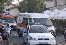 Гранична полиция задържа 24 нелегални мигранти шофьорът избягаПревозно средство с