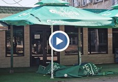 Семействата обвиняват в натиск към съда заради връзки на майката