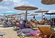 Миконос и Санторини предлагат намаления до 50 докато по малките острови