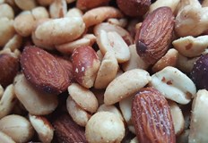 Минералът участва в над 300 биохимични процеси в тялото и